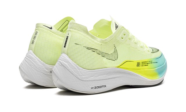 NK ZoomX Vaporfly Next% 2 Barely Volt Türkis