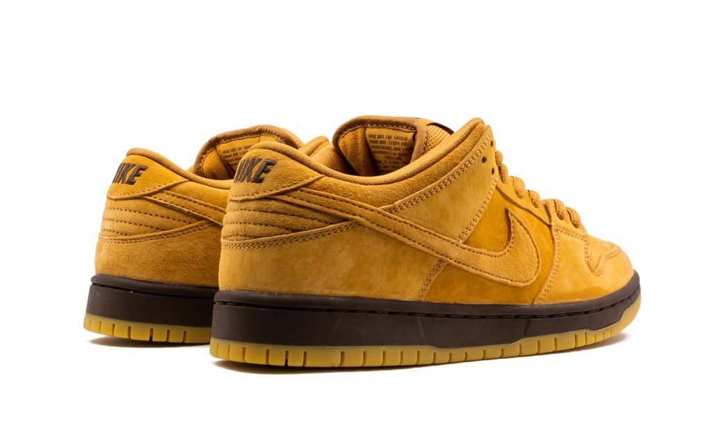 NK SB Dunk Low Weizen 