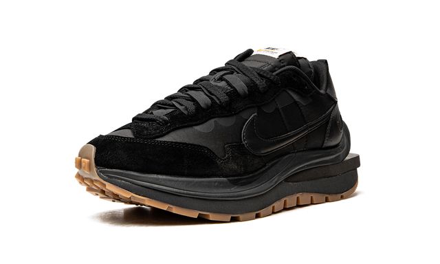 NK Vaporwaffle Sacai Black Gum 